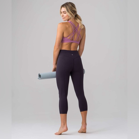 Lululemon Free To Be Serene Bra *C/D cup 💜 Velvet Dust - Picture 10 of 10